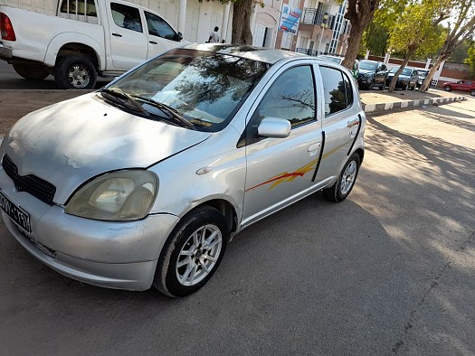 Toyota vitz très bon état