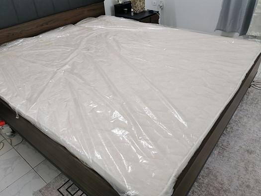 matelas 180*200*25 cm neuf