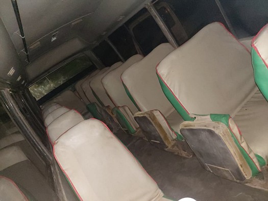 BUS ROSA A VENDRE (25 PLACES)