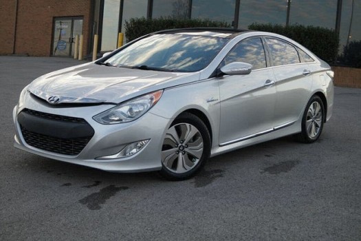 Fully loaded Hyundai Hybrid Sonata 2013