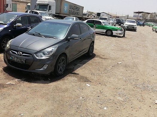 Hyundai accent a vendre