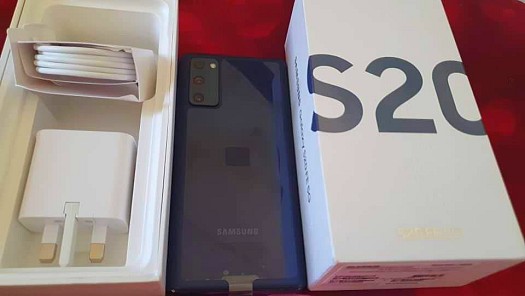Samsung Galaxy S20 FE ( Fan Edition )