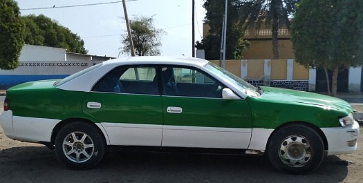 Taxi Toyota Chaser