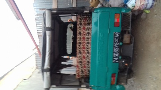 Bajaj mahindra