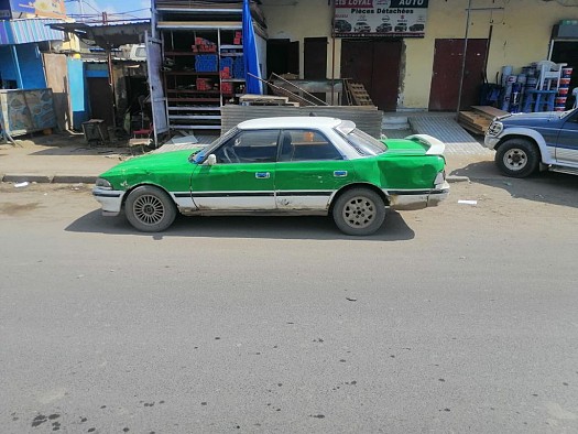 offre un taxi ''occasion" toyota mark 2