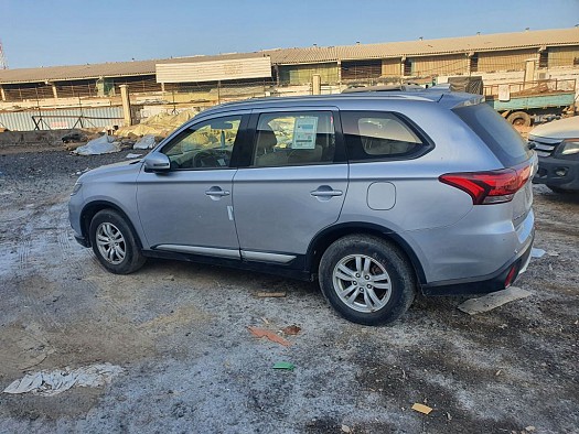 Voiture Mitsubishi outlander