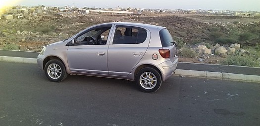 Toyota vitz 2002