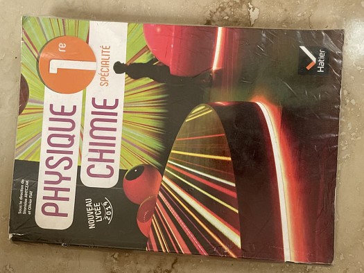 Livre de spécialité physique chimie Première. Programme Kessel à Djibouti