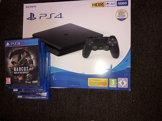 PlayStation 4