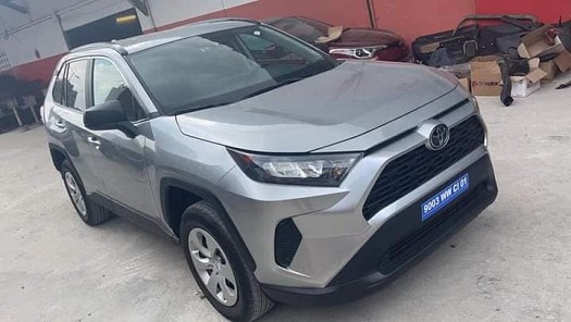 TOYOTA RAV4 et TOYOTA HIGHLANDER