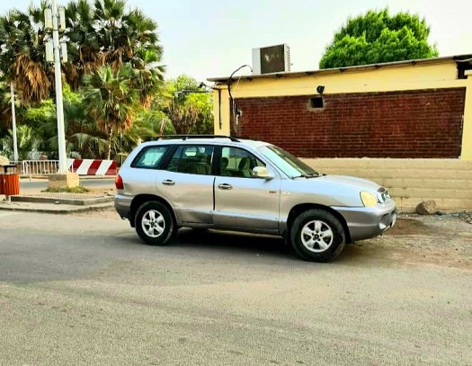 Hyundai SANTA FE