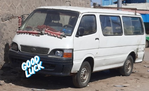 Toyota hiace minibus