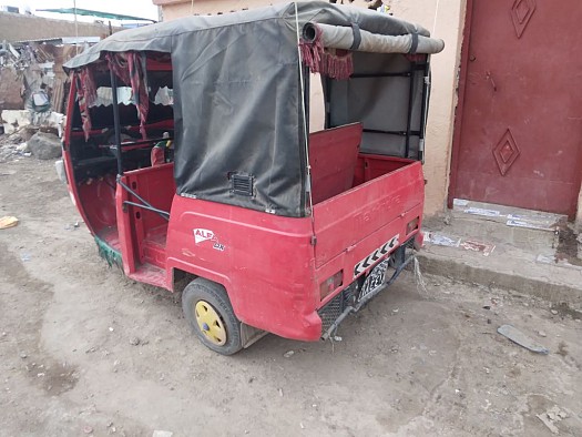 Vente Bajaj Alfa Mahindra