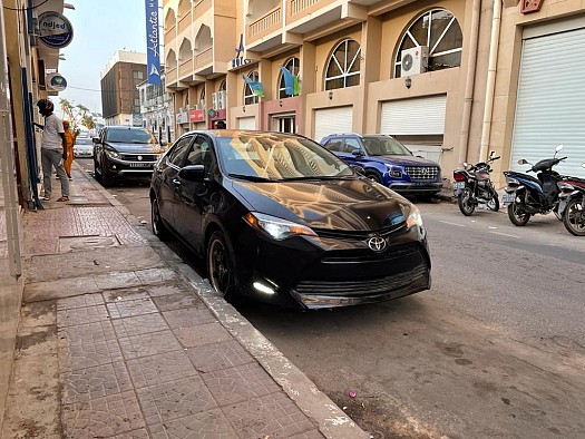 TOYOTA COROLLA 2017