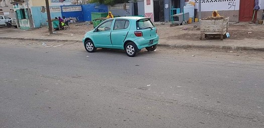 TOYOTA VITZ a vendre