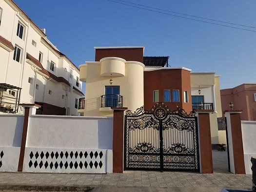 Villa F9 à Haramous - village Lootah