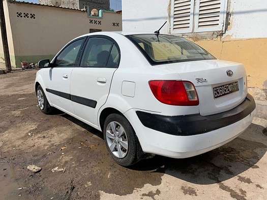 Voiture A vendre KIA RIO