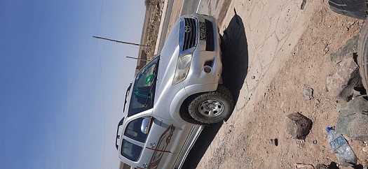 Voiture en vente - HILUX