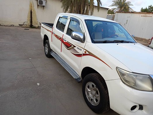 Voiture Pick-up Hilux 4x4