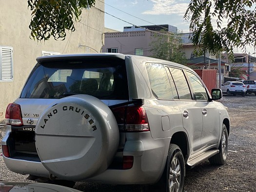 Toyota Land Cruiser V8 VX