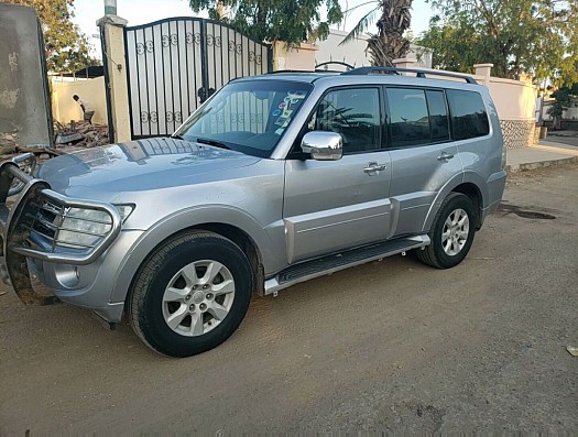 Mitsubishi Pajero V98 4x4