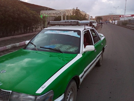 Une voiture Toyota MARK2