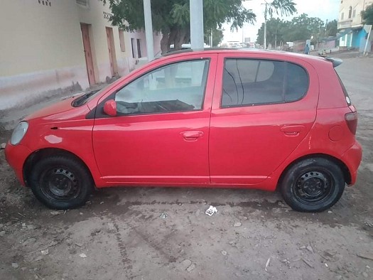 Voiture VITZ en bon état