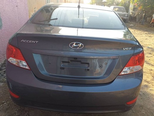 Hyundai Accent