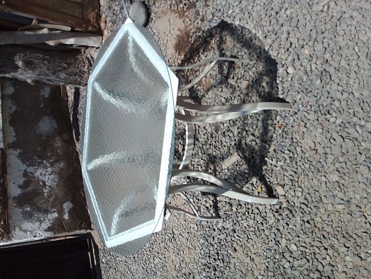 Table en verre