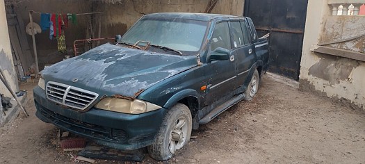 A vendre pick-up Ssangyong Musso Sport 2.9 TD