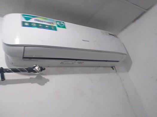 climatiseur 2.5 KW Hisense
