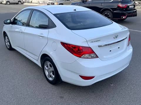 Hyundai Accent 2014