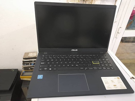 ASUS Laptop L510