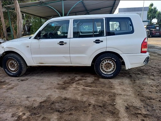 Voiture Pajero