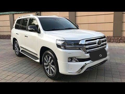 Voiture Toyota Land Cruiser V8 2020