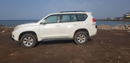 Véhicule Toyota Land Cruiser Prado Anné 2020