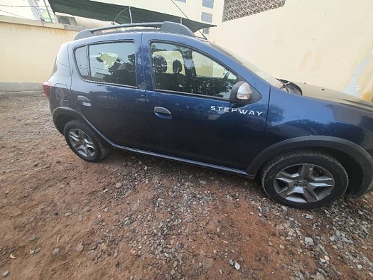 Voiture Renault Sandero.