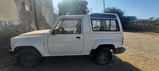 Voiture Daihatsu Rocky en bonne ètat