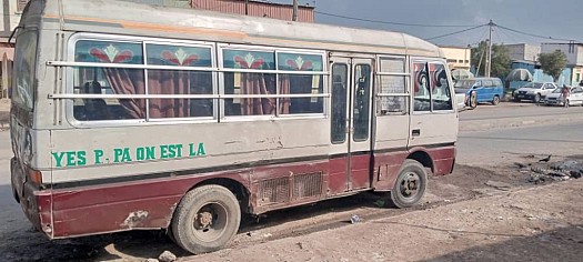 Bus pour Transport de Personnel