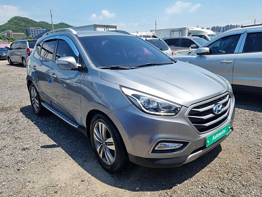 HYUNDAI TUCSON 2015