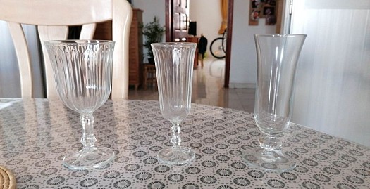 6 Verres de chaque modèle.