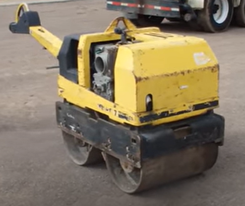 Compacteur à main Wacker Neuson RD7 à louer