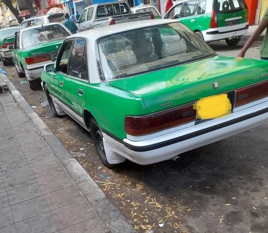 Taxi de Marque Toyota Mark II.