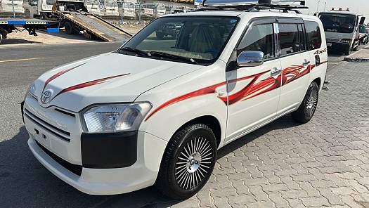 Toyota Probox 2015 à Djibouti