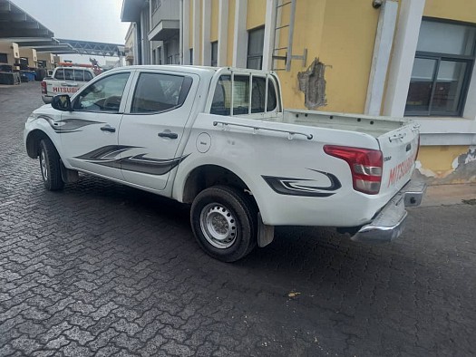 Voiture Mitsubishi l200 78.000 Km