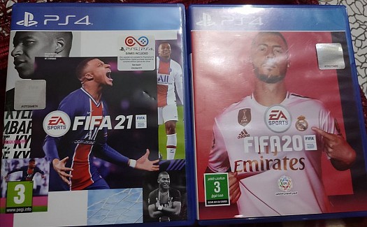 2 CD FIFA 20 et FIFA 21