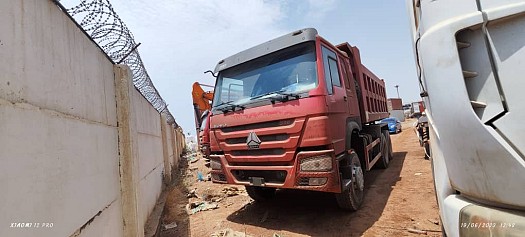 Camion Sinotruk tout neuf avec zéro km au Compteur
