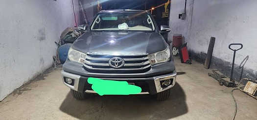 Pick-Up Toyota Hilux Année 2016 automatique