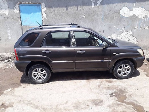 Voiture Kia Sportage Année 2005