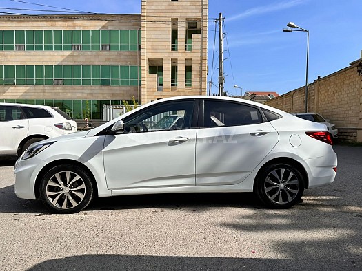 Voiture Hyundai Accent